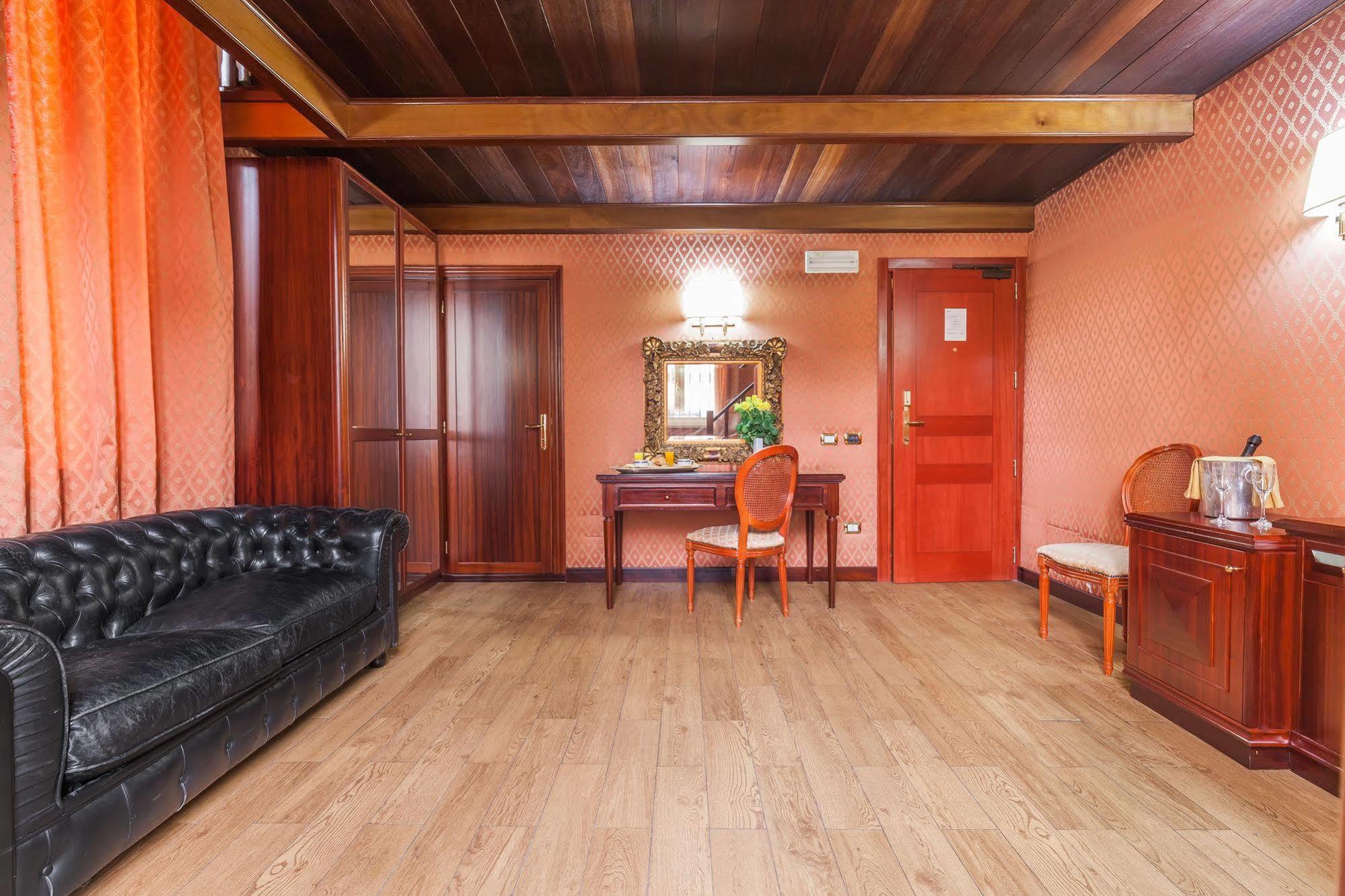 Hotel Prince Galles Ρώμη Εξωτερικό φωτογραφία